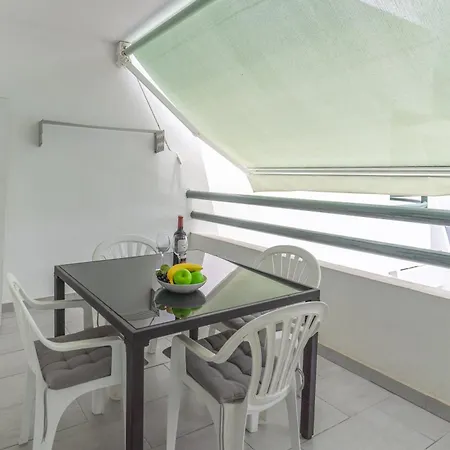 Go2tenerife Apart'teno Amazing Pool View & Near The Appartement Playa de las Américas
