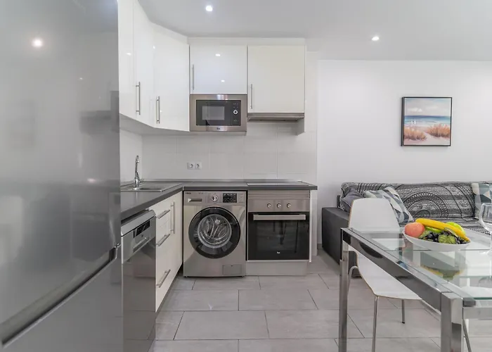 Go2tenerife Apart'teno Amazing Pool View & Near The Appartement Playa de las Américas