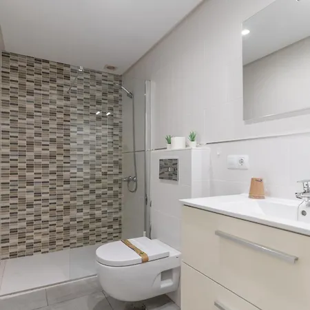 Apartamento Go2tenerife Apart'teno Amazing Pool View & Near The Playa de las Americas (Tenerife)
